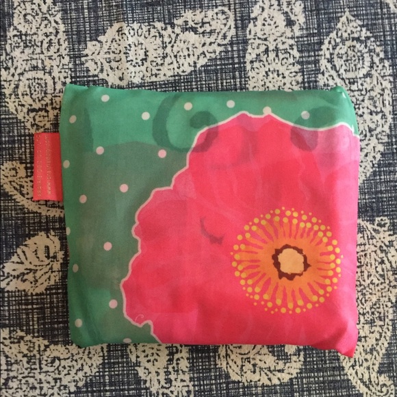 Reusable Foldable Bag - Picture 2 of 3